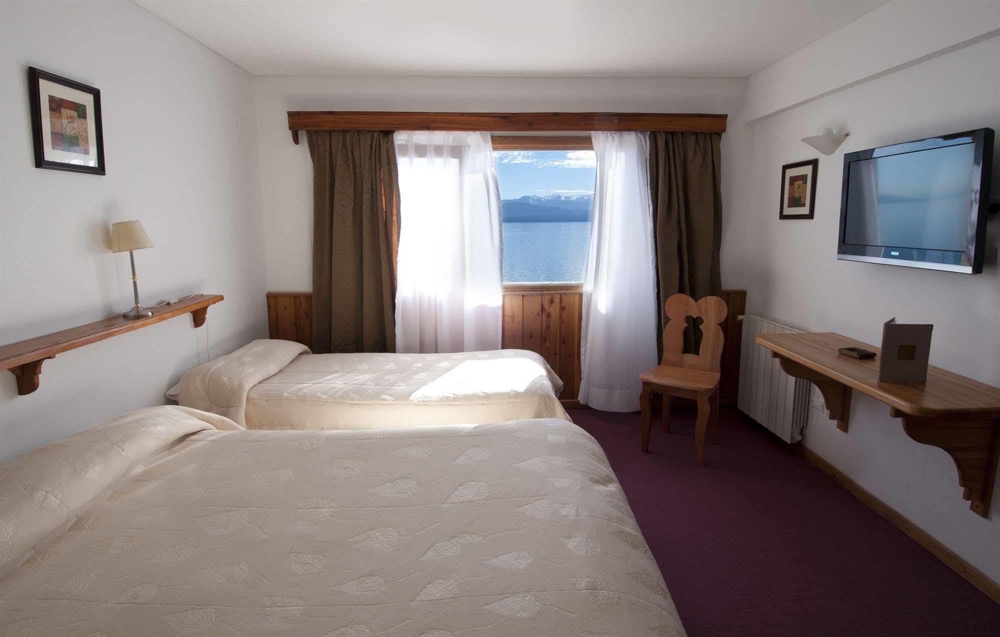 Hotel Huemul Сан Карлос де Барилоче Екстериор снимка